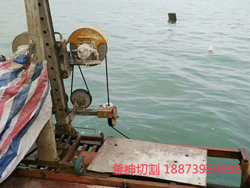江苏无锡-码头水下切割
