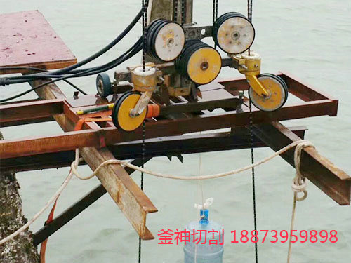 江苏无锡-码头水下切割