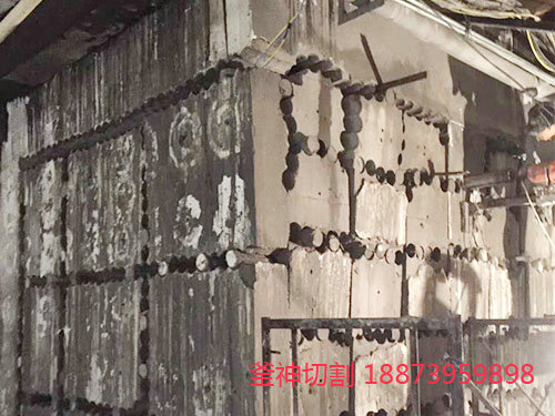 长沙釜神建筑工程有限公司,长沙混凝土绳锯切割,建筑物加固,建筑物拆除,长沙建筑物加固哪里好